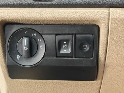 Used 2010 Mercury Milan Premier FWD image 13