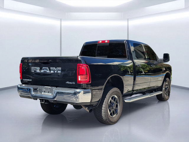 Used 2025 RAM 2500 Laramie AWD/4WD image 4