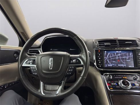 Used 2020 Lincoln Continental Reserve image 32