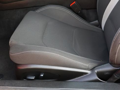 Used 2021 Chevrolet Camaro LT image 11