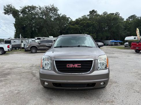 Used 2014 GMC Yukon XL SLT image 9