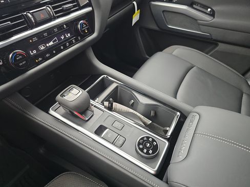 New 2025 Nissan Pathfinder SL w/ Cargo Package image 26