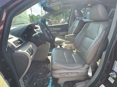 Used 2011 Honda Odyssey EX-L image 12
