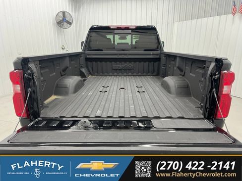Used 2024 Chevrolet Silverado 3500 High Country AWD/4WD image 20