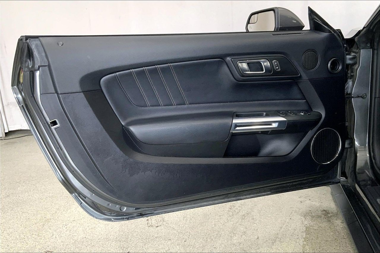 Used 2019 Ford Mustang Premium RWD image 24