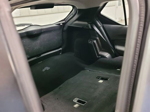 Used 2019 Nissan Kicks S FWD image 37