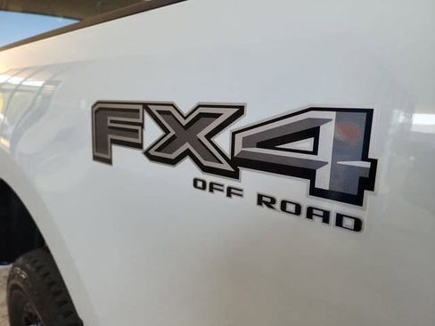 New 2025 Ford F250 Lariat w/ Lariat Ultimate Package image 38