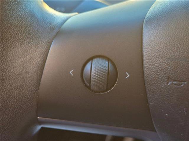 Used 2020 Tesla Model 3 Standard Range RWD image 13
