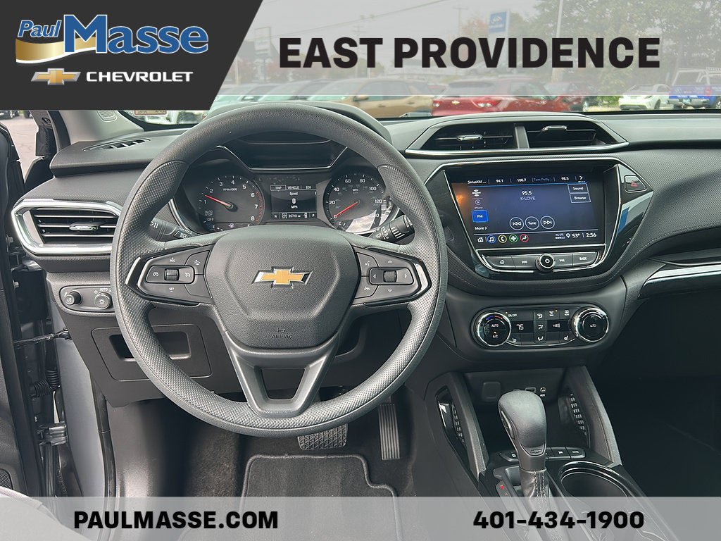Used 2023 Chevrolet TrailBlazer LT w/ Convenience Package AWD/4WD image 11