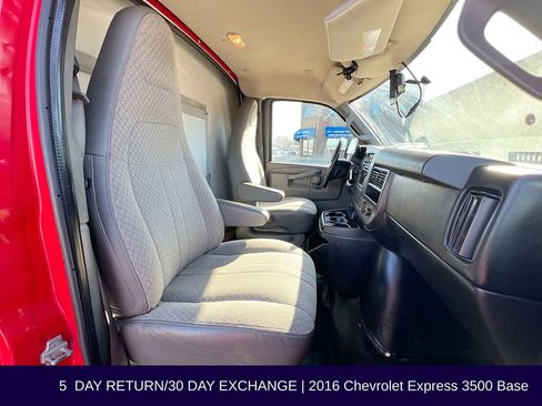 Used 2016 Chevrolet Express 3500 RWD image 30