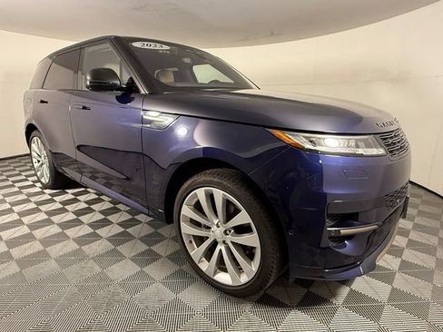 Used 2023 Land Rover Range Rover Sport SE Dynamic AWD/4WD image 9