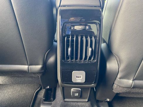New 2026 Jeep Compass Latitude AWD/4WD image 12