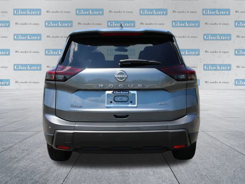 Used 2025 Nissan Rogue SV AWD/4WD image 7