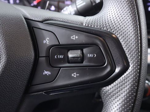 Used 2024 Chevrolet Trax LS FWD image 13