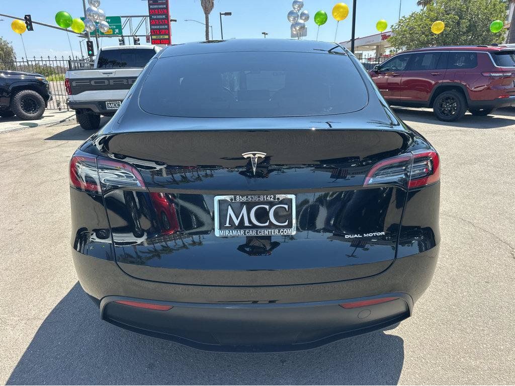 Used 2023 Tesla Model Y Long Range AWD/4WD image 12