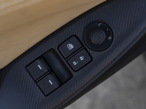 Used 2025 MAZDA MX-5 Miata RF Grand Touring image 34