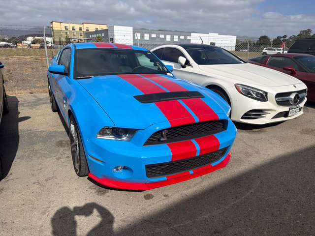 Used 2010 Ford Mustang Shelby GT500 RWD image 1