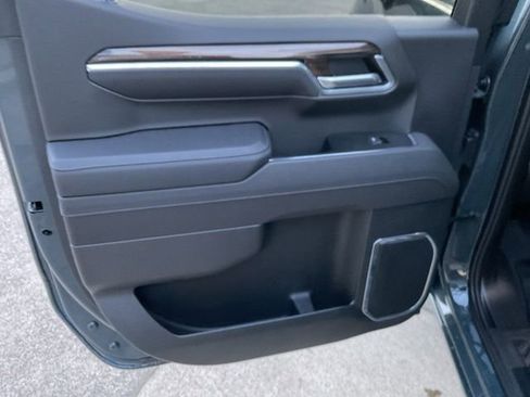 New 2025 Chevrolet Silverado 1500 LT image 23