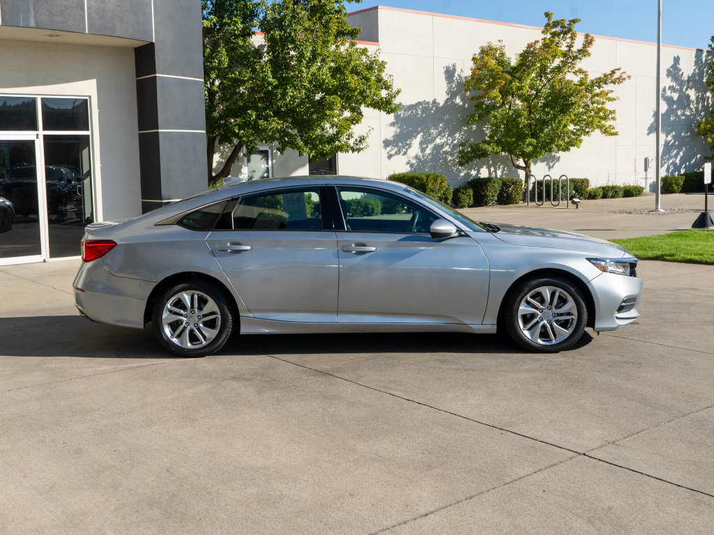 Used 2019 Honda Accord LX image 8