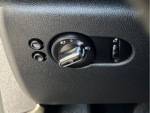Used 2022 MINI Cooper SE FWD image 18
