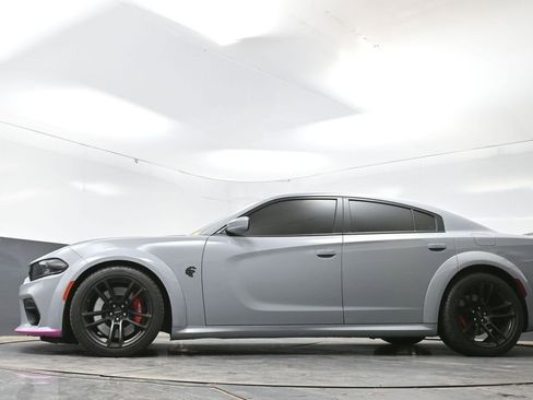 Used 2022 Dodge Charger SRT Hellcat w/ Harman/Kardon Audio Group RWD image 29