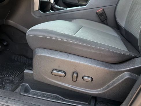 Used 2017 Ford Escape SE w/ SE Cold Weather Package FWD image 14