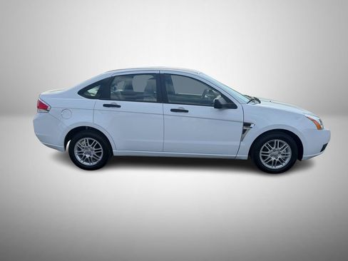 Used 2008 Ford Focus SE FWD image 6