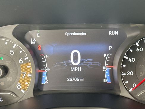 Used 2022 Jeep Compass Trailhawk w/ Sun and Sound Group AWD/4WD image 12
