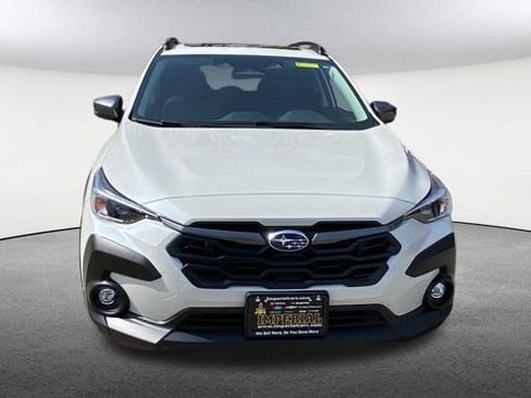 Certified 2025 Subaru Crosstrek 2.0i Premium image 3