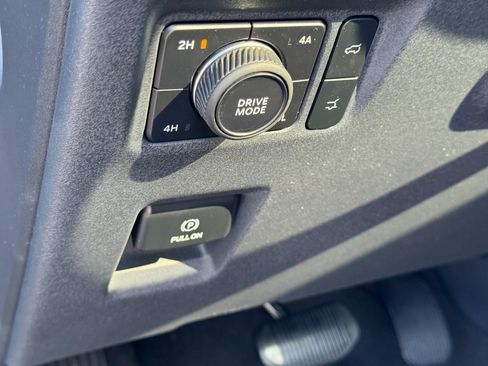 New 2026 Ford Expedition Platinum AWD/4WD image 16