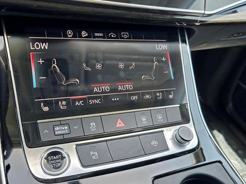 Used 2023 Audi Q7 3.0T Premium Plus w/ Premium Plus Package AWD/4WD image 19