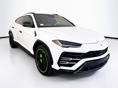 Used 2019 Lamborghini Urus image 30