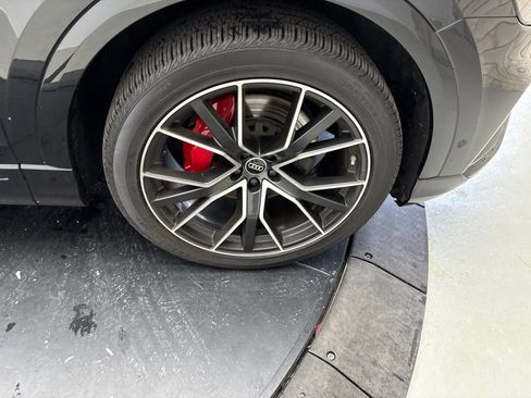 Certified 2023 Audi Q8 Premium Plus w/ Premium Plus Package AWD/4WD image 19