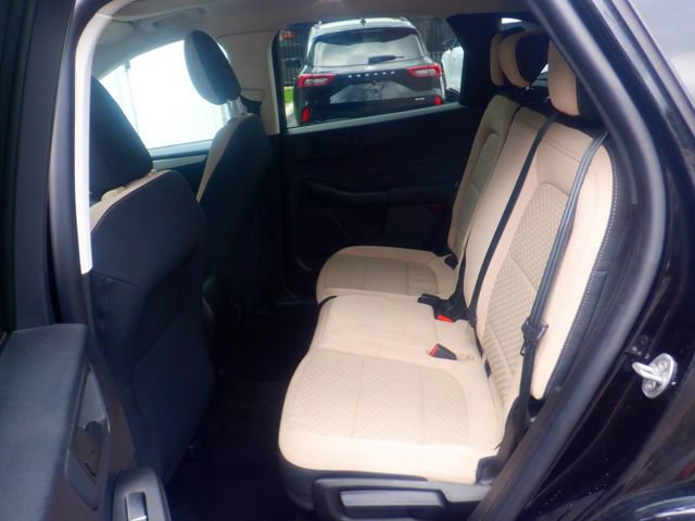 Used 2022 Ford Escape SE AWD/4WD image 6