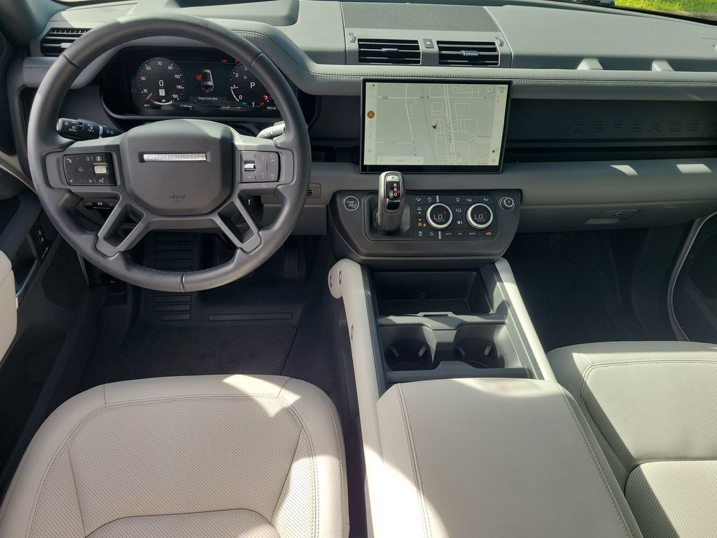 Used 2025 Land Rover Defender 130 S AWD/4WD image 27
