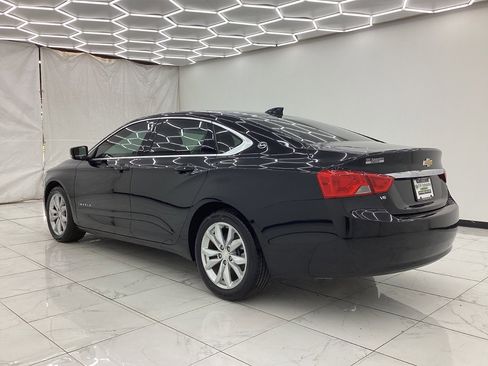 Used 2019 Chevrolet Impala LT FWD image 12