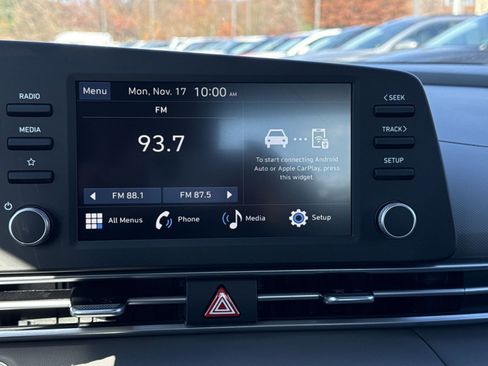 New 2026 Hyundai Elantra Sport image 18