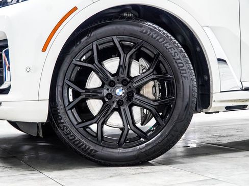 Used 2019 BMW X7 xDrive40i w/ Premium Package AWD/4WD image 7
