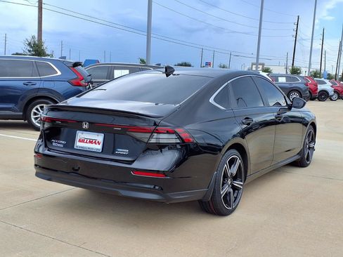 Used 2024 Honda Accord Sport image 7