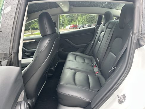 Used 2023 Tesla Model 3 Standard Range RWD image 31