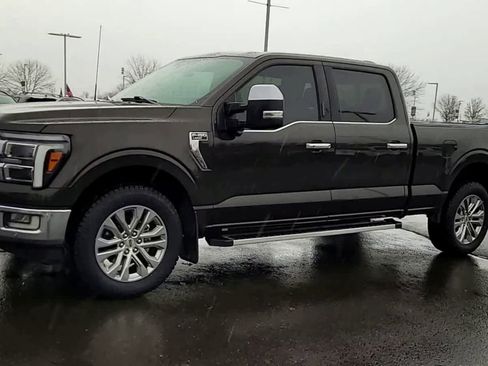 Used 2024 Ford F150 Lariat w/ Tow/Haul Package image 4