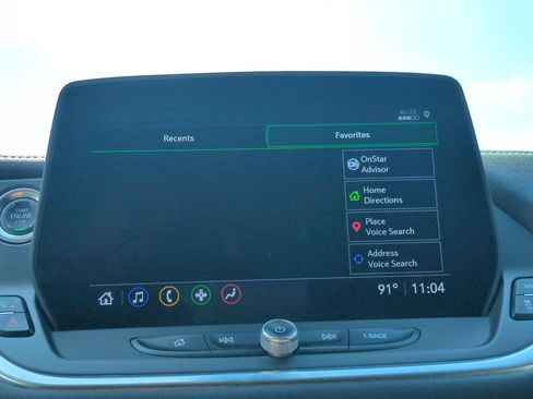 Used 2025 Chevrolet Blazer LT FWD image 17