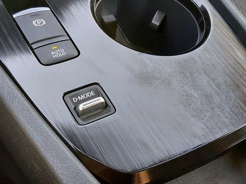 Certified 2024 Nissan Rogue SV FWD image 22
