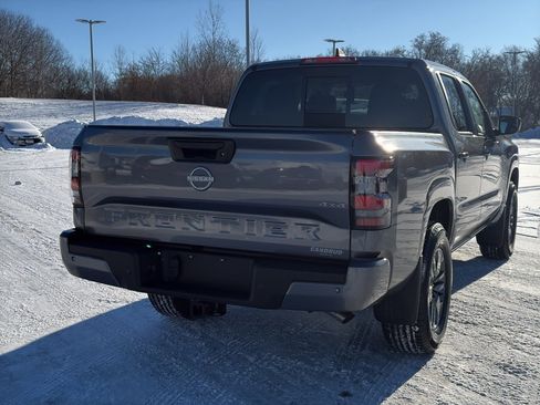 New 2026 Nissan Frontier SV image 5