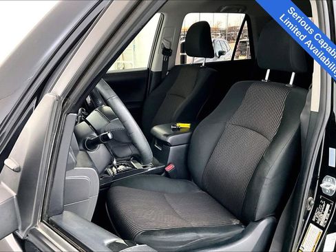 Used 2022 Toyota 4Runner TRD Off-Road image 33