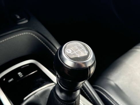 Used 2020 Toyota Corolla XSE FWD image 32