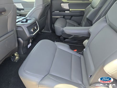New 2026 Ford Expedition Max Active AWD/4WD image 7