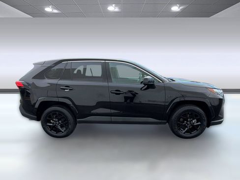 Certified 2024 Toyota RAV4 LE FWD image 8