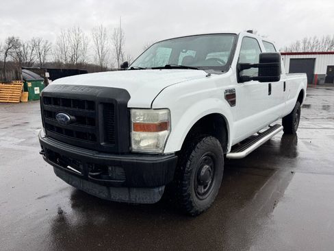 Used 2010 Ford F350 XL image 1