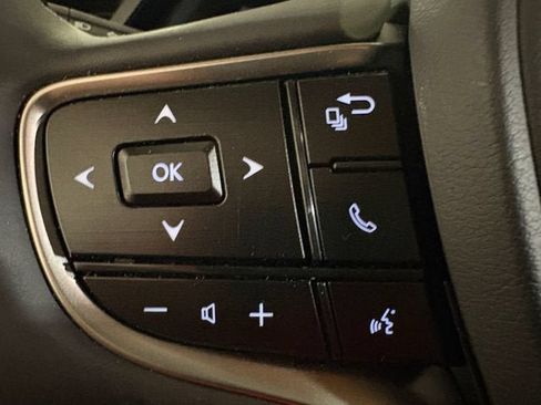 Used 2025 Lexus ES 350 w/ Premium Package FWD image 11